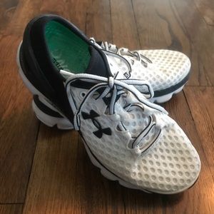 Women’s Under Armour Speedform Shoes, Size 7.5